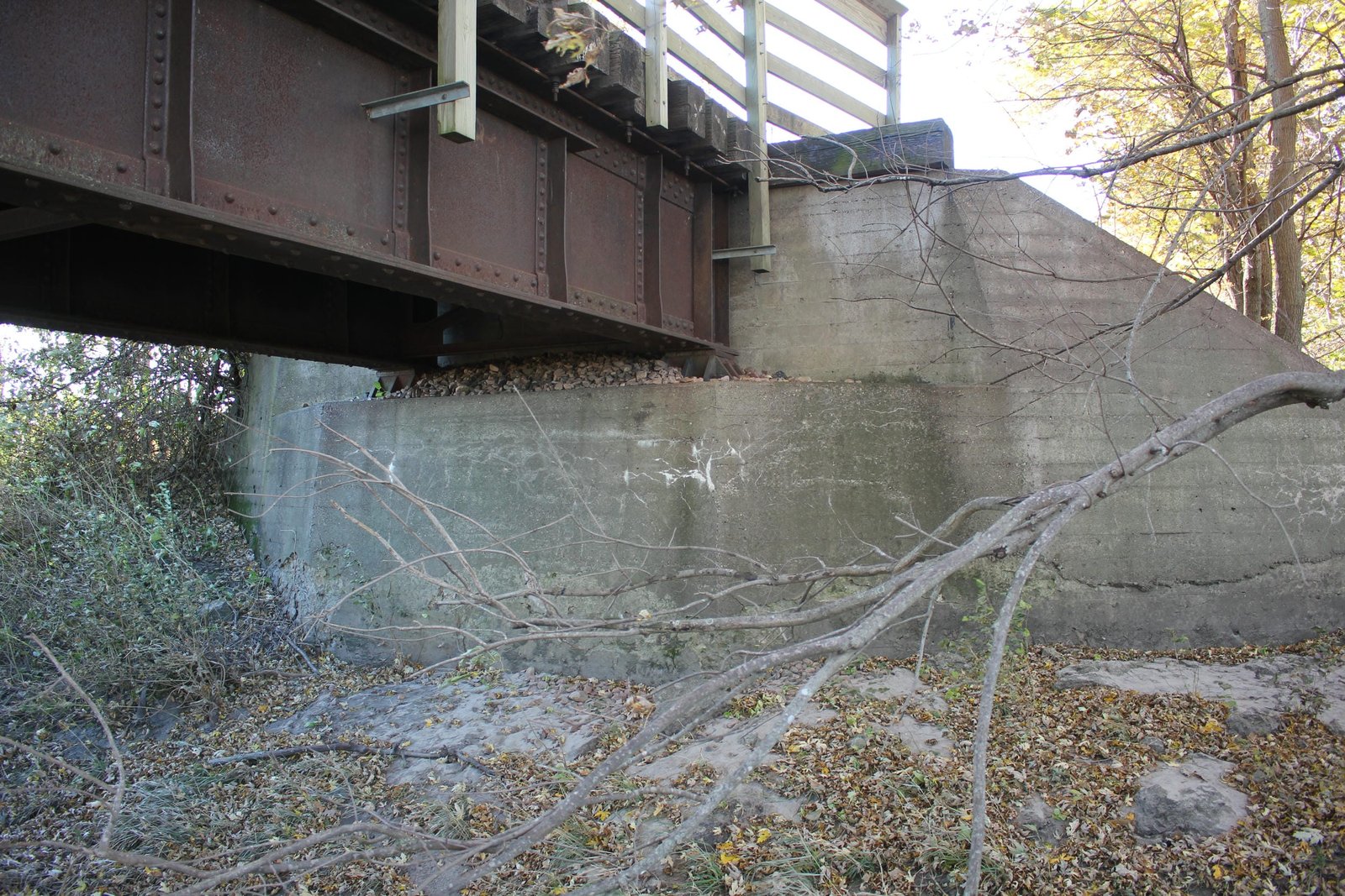 South abutment